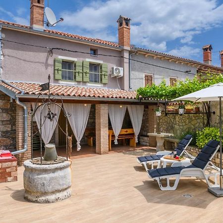 Rustic Istrian House Varesco Крница Екстер'єр фото